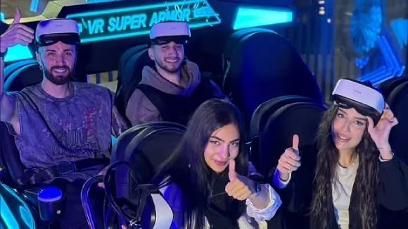 نمای داخلی شهربازی پلانیا پارک